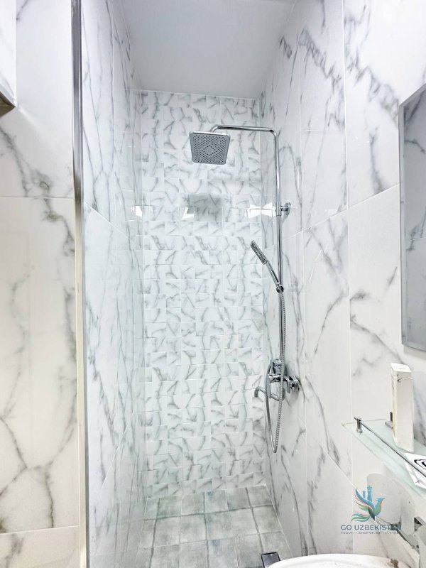 CHEAP HOTEL — photo 10