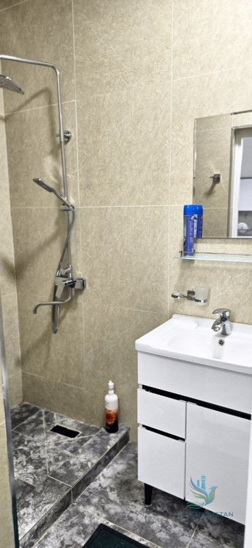 CHEAP HOTEL — photo 4