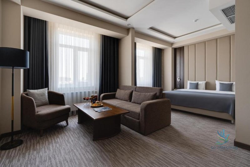 Superior King Room — photo 4