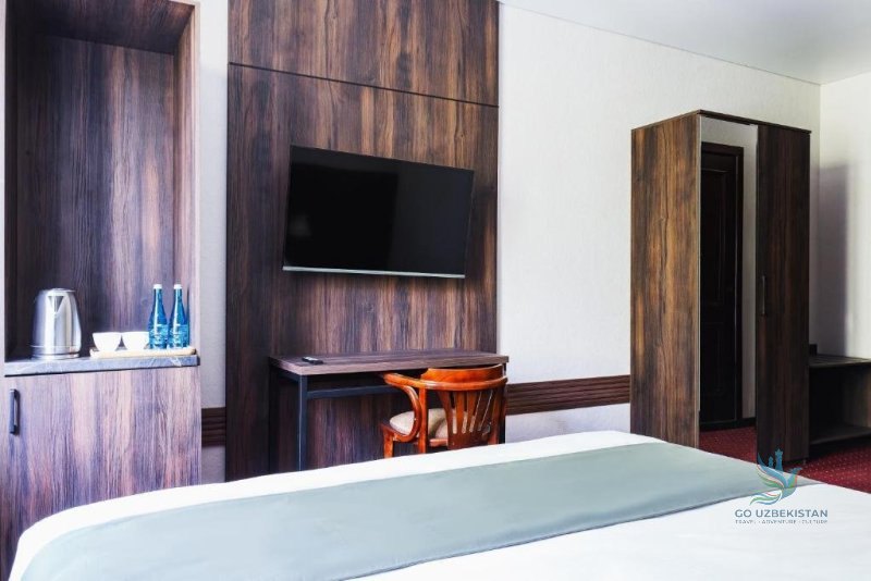 Standard Double Room with 2 Single Beds — photo 3