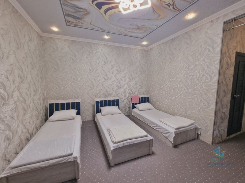 Standard Double Room with 2 Single Beds — photo 4