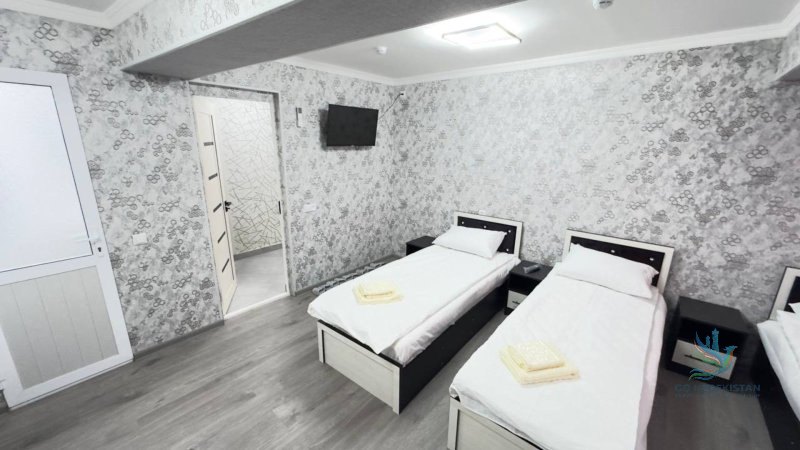 Twin Room with 2 Single Beds — photo 3