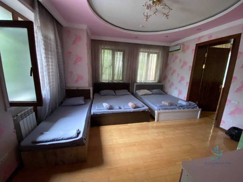 Standard Six-Person Room — photo 1