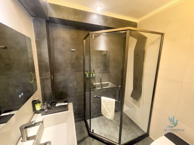 Deluxe room — photo 2