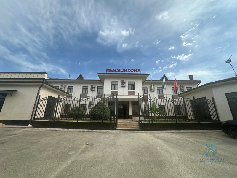 Saroy Palace — hotel in Tashkent