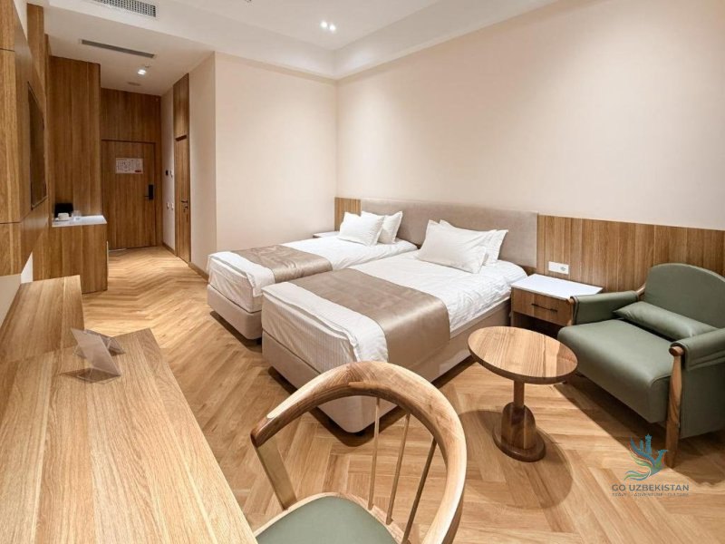 Double room with 2 separate beds — photo 3